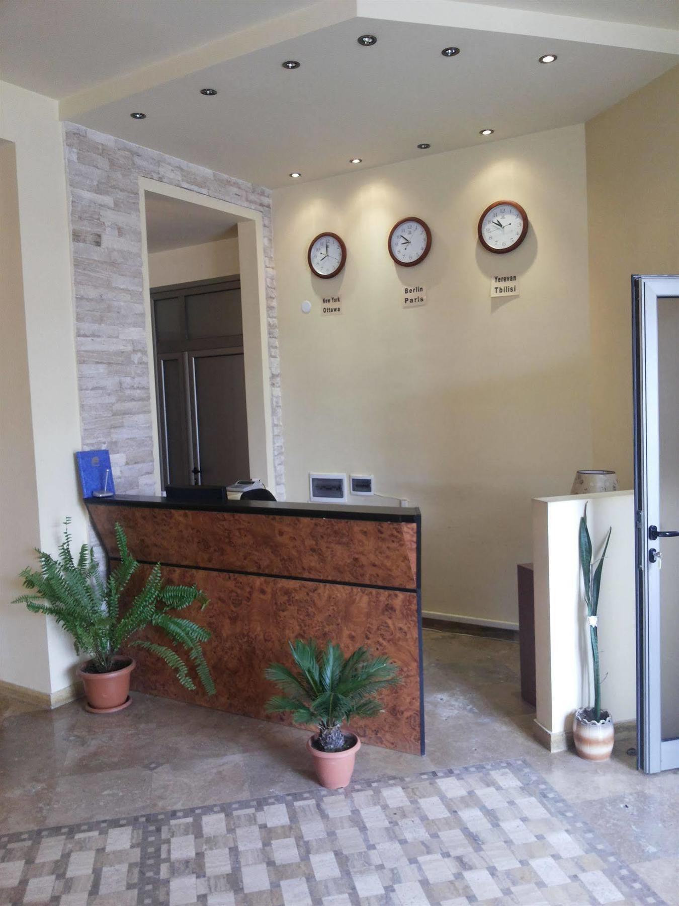 Hotel Arpa Yeghegnadzor Exterior foto